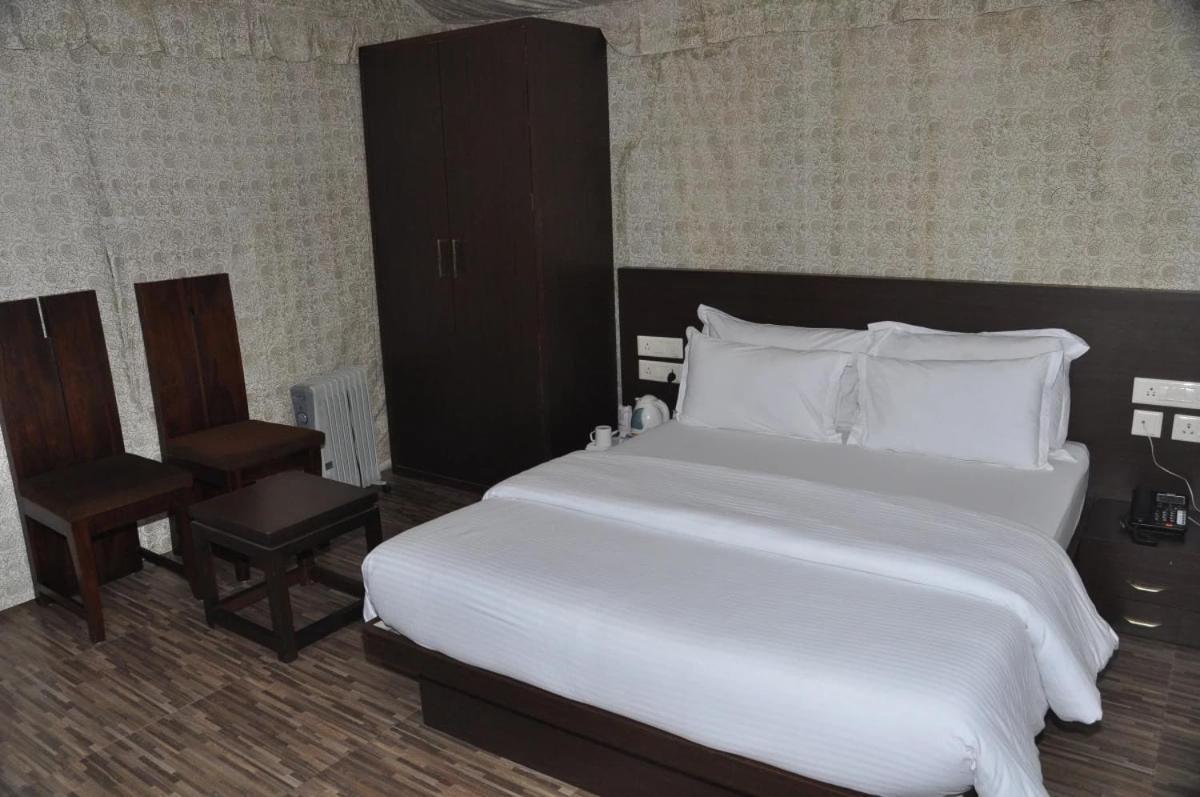 Neelkanth'S Bagar Inn Resort Jhunjhunu Bagian luar foto